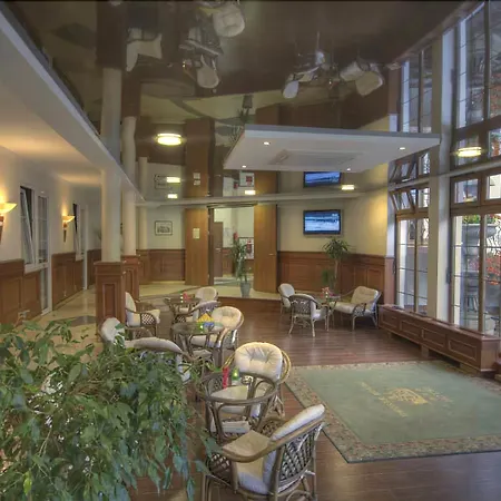 Dworek Morski Hotel Mielno