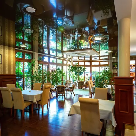 Hotel Dworek Morski Mielno (Koszalin)