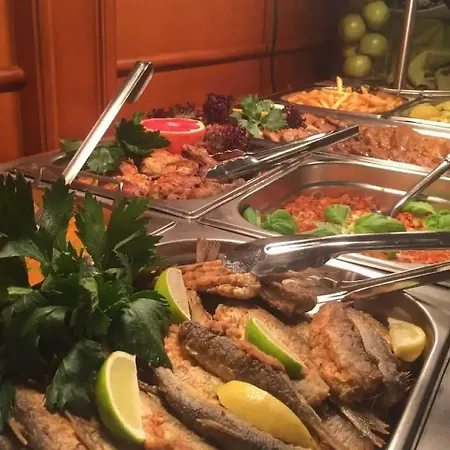 Hotel Dworek Morski Mielno (Koszalin)