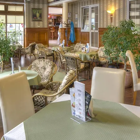 Hotel Dworek Morski Mielno Mielno (Koszalin)