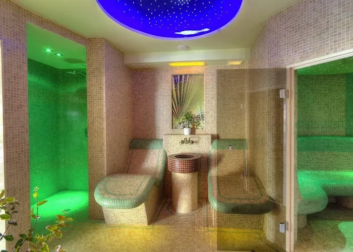 Hotel Dworek Morski & Wellness Mielno (Koszalin)