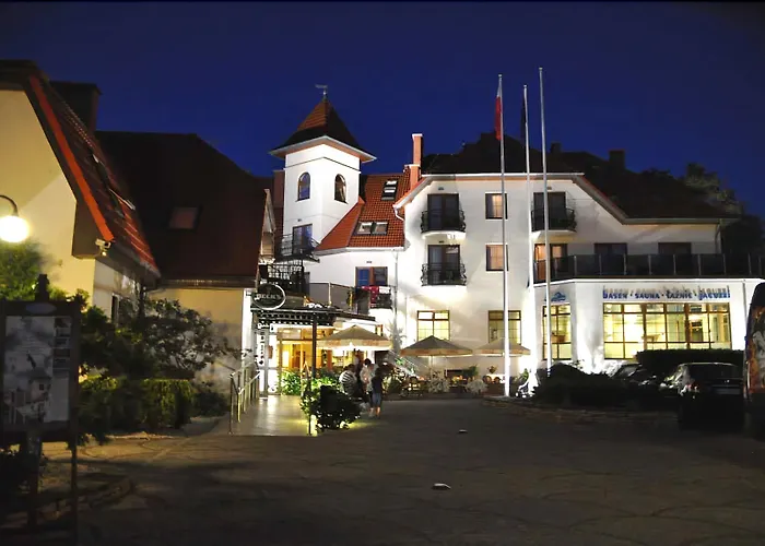 Dworek Morski & Wellness Hotel