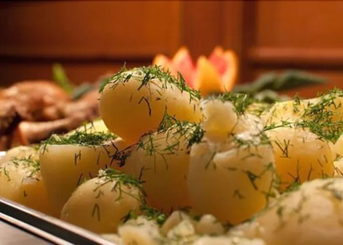 Dworek Morski & Wellness Hotel *