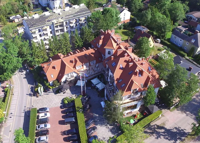 Dworek Morski & Wellness * Mielno (Koszalin)